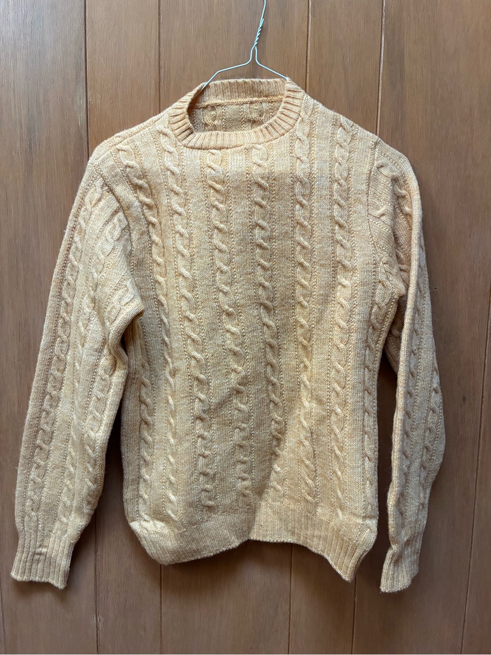 Men's Cable Knit Crewneck Sweater color Dreamsicle (photos don’t do the color j)